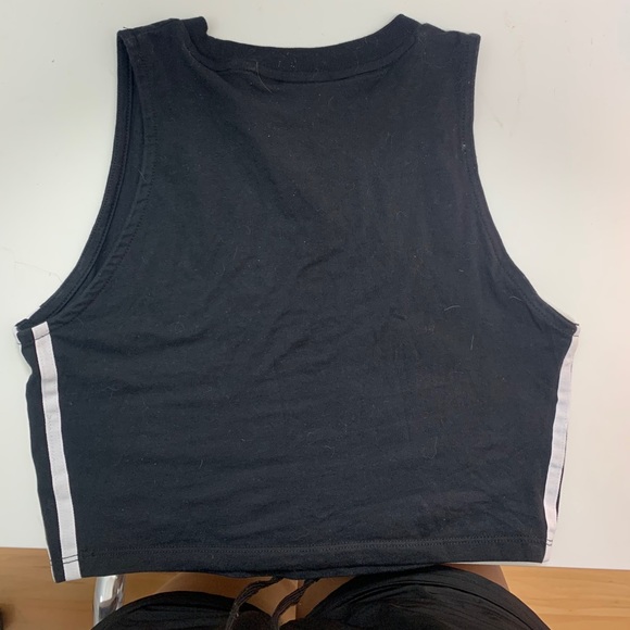 Adidas crop top - Picture 2 of 2
